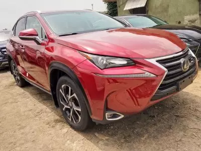 Lexus NX 200T