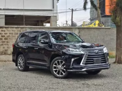 Lexus LX
