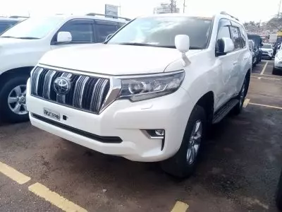 Toyota Landcruiser Prado
