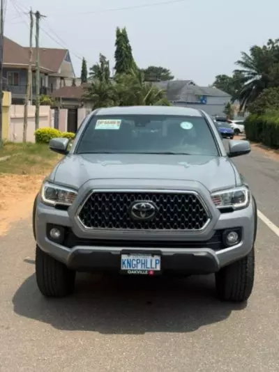 Toyota Tacoma