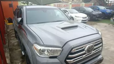 Toyota Tacoma