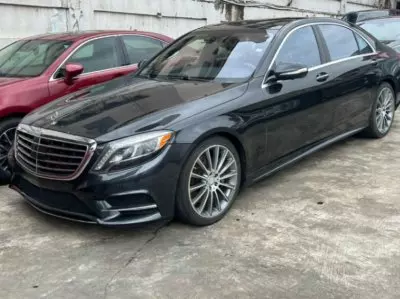 Mercedes-Benz S 550