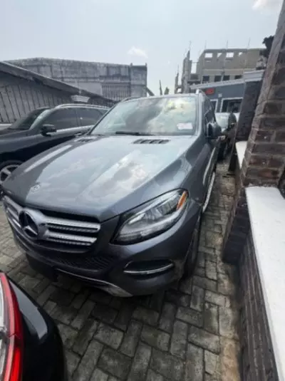 Mercedes-Benz GLE 350