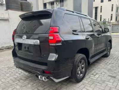 Toyota Landcruiser Prado