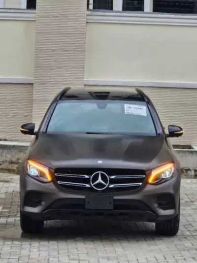 Mercedes-Benz GLC 300