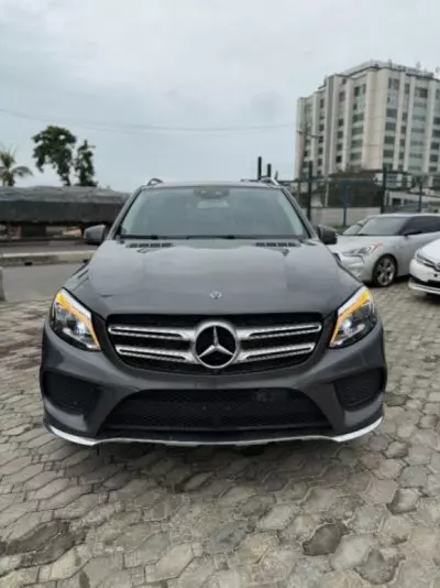 Mercedes-Benz GLE 350