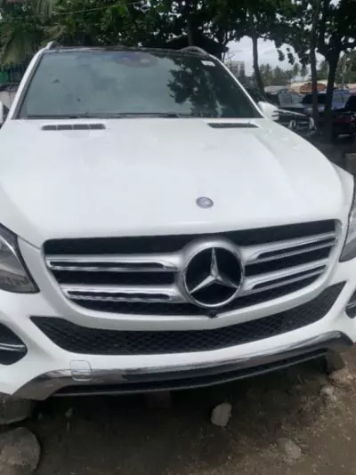 Mercedes-Benz GLE 350