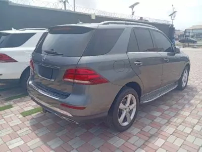 Mercedes-Benz GLE 350
