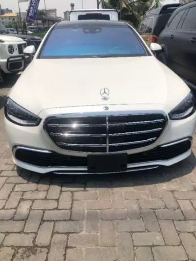 Mercedes-Benz S 500