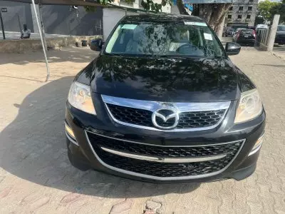 Mazda CX-9