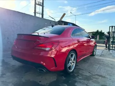 Mercedes-Benz CLA 250