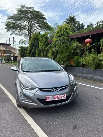 Hyundai Elantra