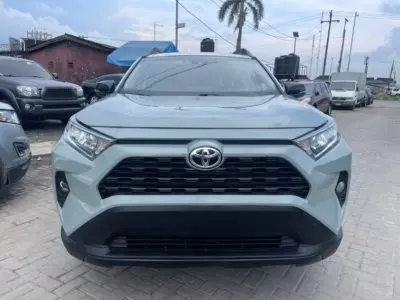 Toyota RAV 4
