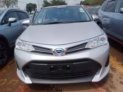 Toyota Fielder hybrid