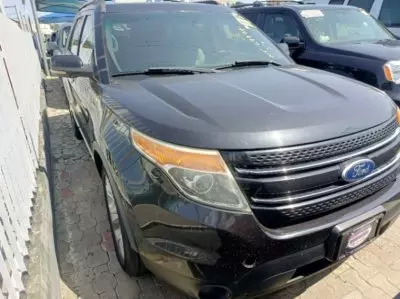 Ford Explorer LTD 3.5L