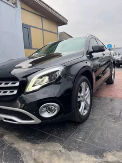 Mercedes-Benz GLA 250