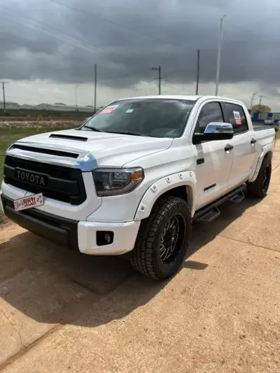 Toyota Tundra