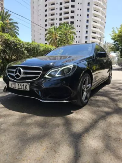 Mercedes-Benz E250