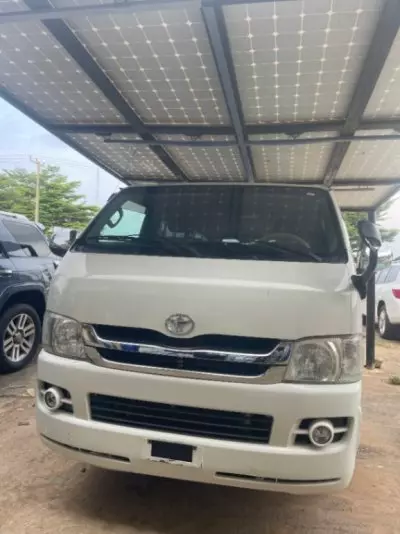 Toyota Hiace