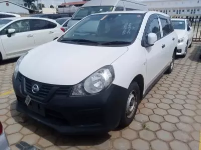 Nissan NV 100 clipper 