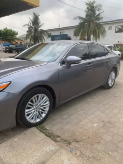 Lexus ES 350
