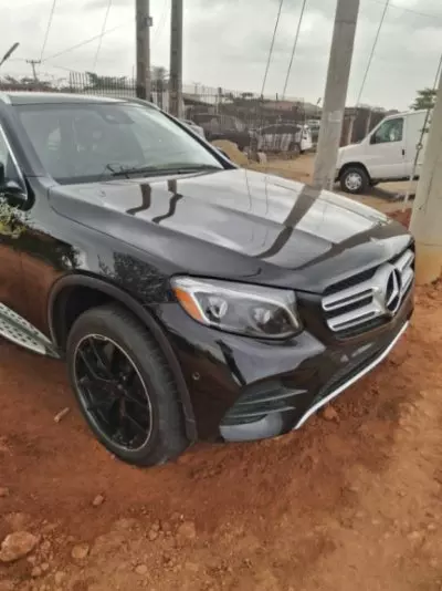 Mercedes-Benz GLC 300