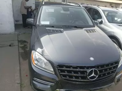 Mercedes-Benz 350