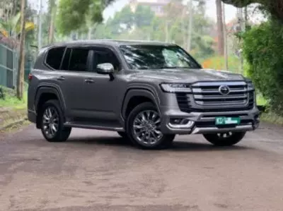 Toyota Landcruiser ZX