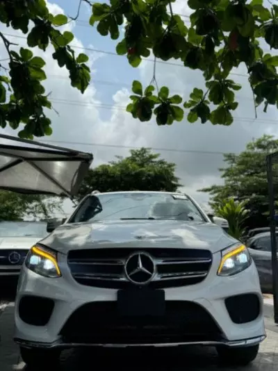 Mercedes-Benz GLE 350