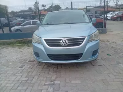 Volkswagen Routan