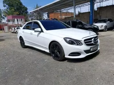 Mercedes-Benz E350