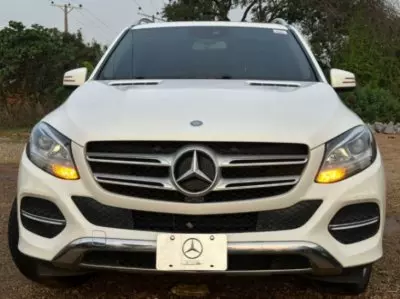 Mercedes-Benz ML 400