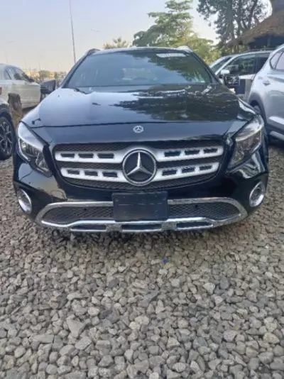 Mercedes-Benz GLA 250