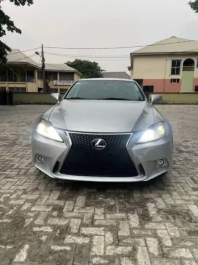 Lexus IS 250