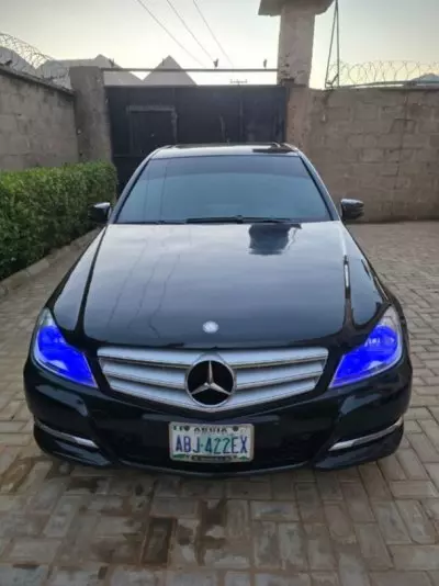 Mercedes-Benz C 300