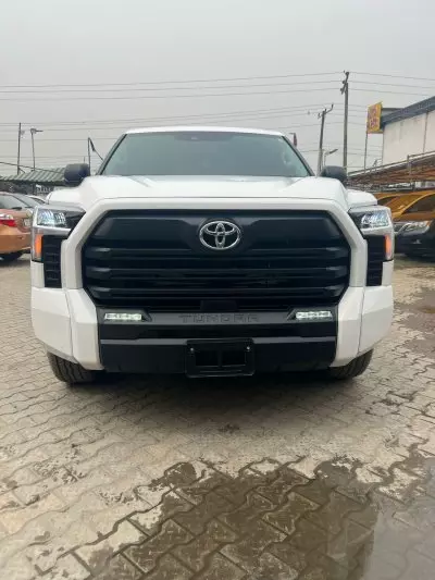 Toyota Tundra