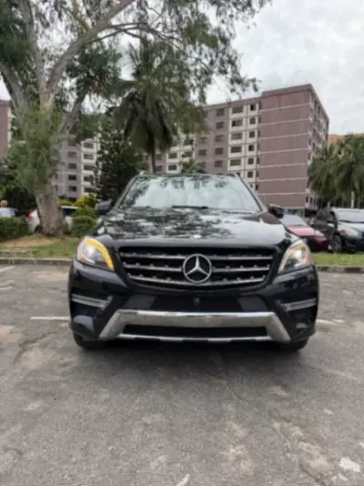 Mercedes-Benz ML 400