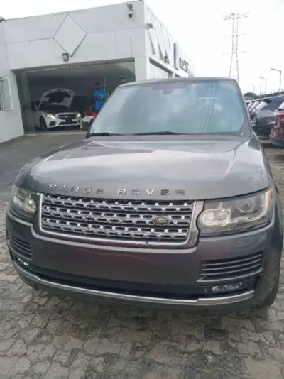 RANGE ROVER HSE LR4