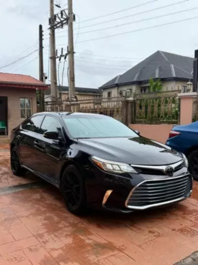 Toyota Avalon