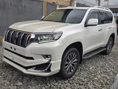 Toyota Landcruiser Prado