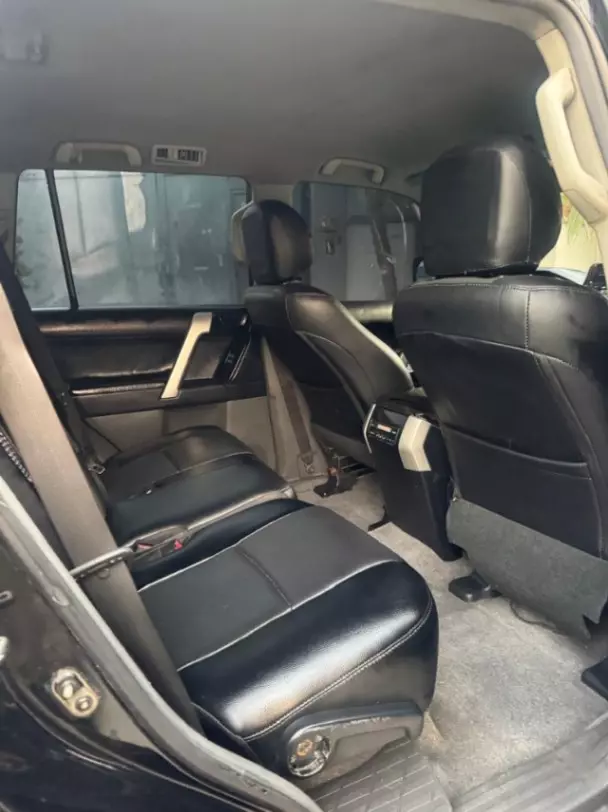 2010 Toyota Prado