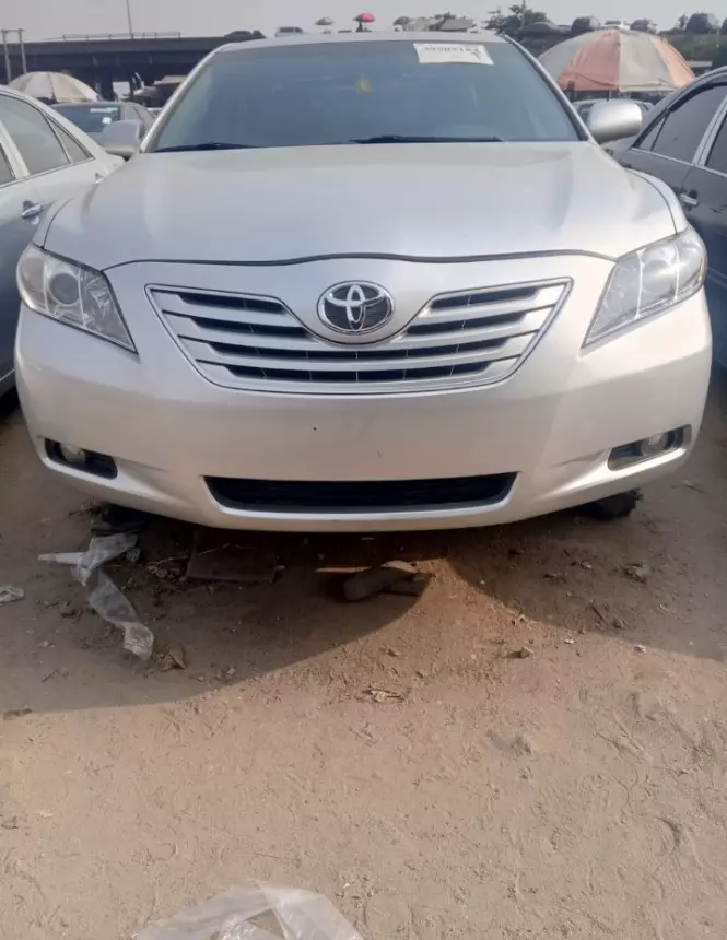 Toyota Camry   - 2007