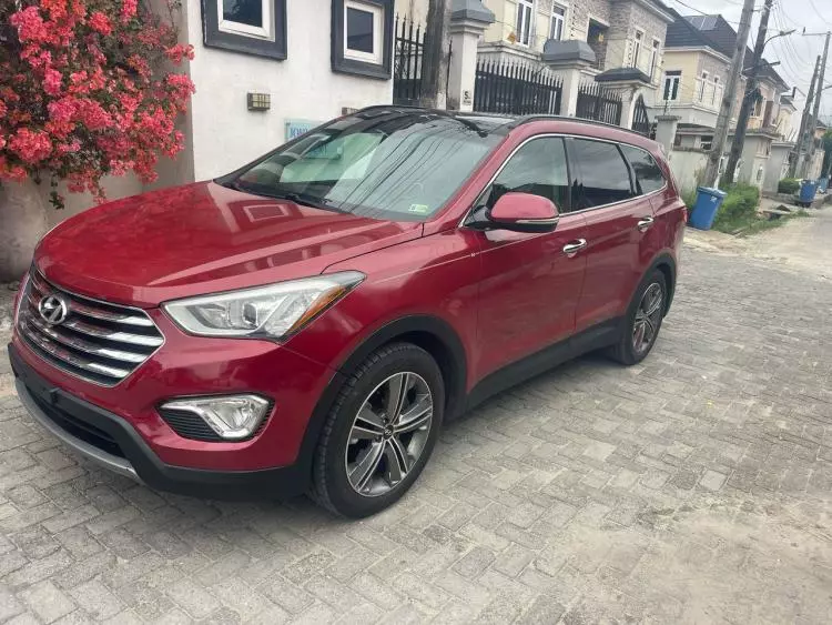 Hyundai Santa Fe
