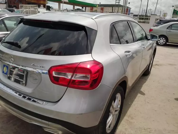 Mercedes-Benz GLA 250