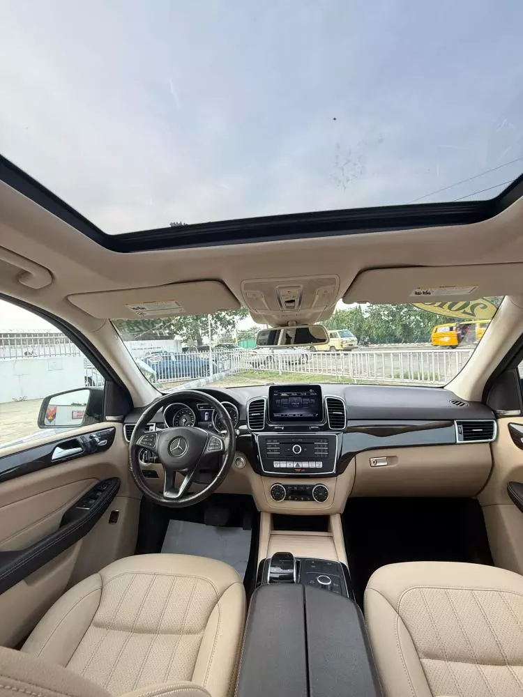 Mercedes-Benz GLE 350