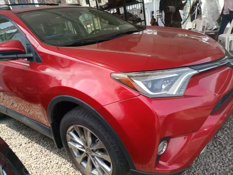 Toyota RAV 4