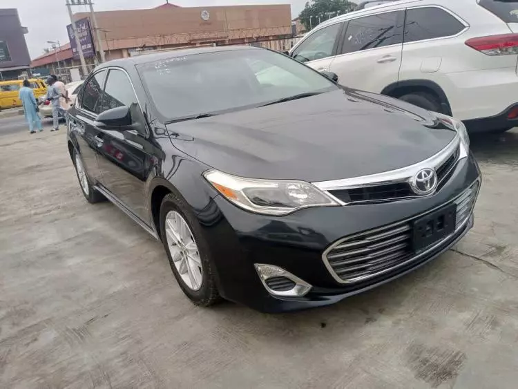 Toyota Avalon