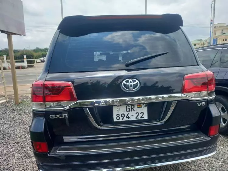 Toyota Land Cruiser GXR