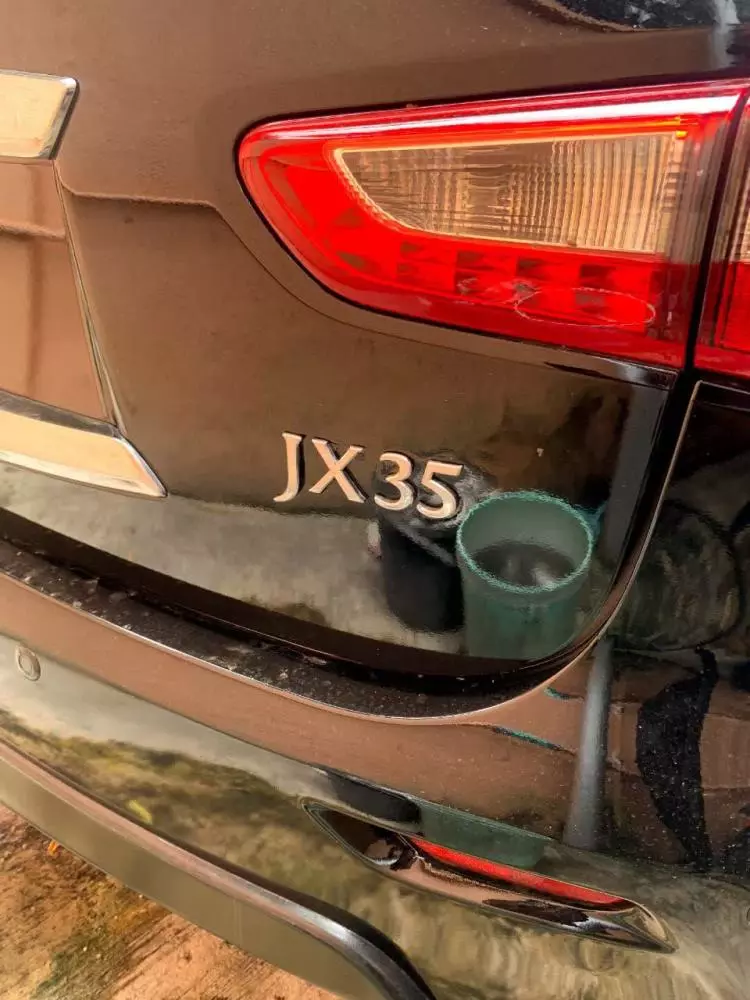 Infiniti JX