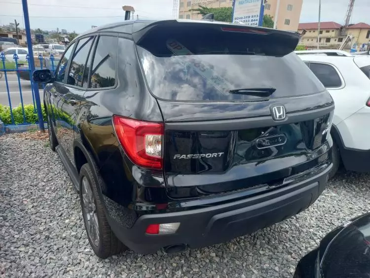 Honda Passport